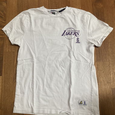 NBA T-shirt