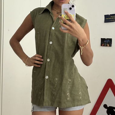 Cute blouse