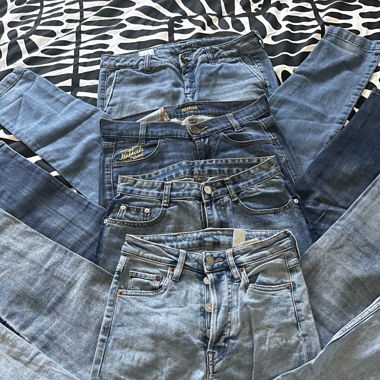 Lot de jeans 34