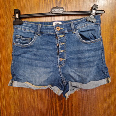 Short in denim ONLY