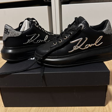 Karl Lagergeld schwarze sneakers 