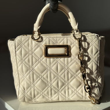 ZARA Handbag - Elegant design in cream - like new