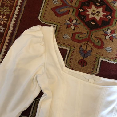 Pull court blanc 
