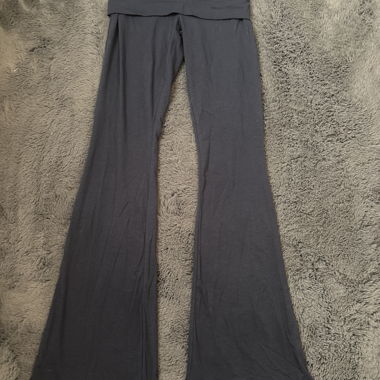 Schwarze Yoga Flared Leggings