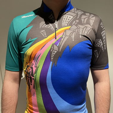 4 x Vintage Velo Shirt‘s und Jacken
