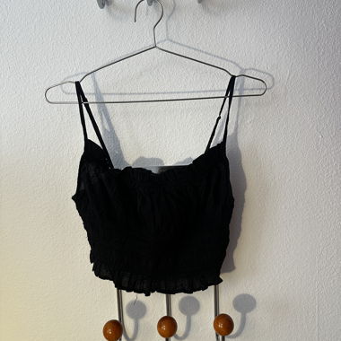 Black Crop Top 