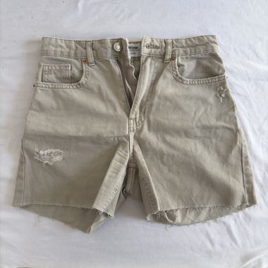 Short en jean beige 34