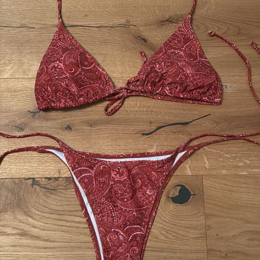 Paisley Bikini Set rot