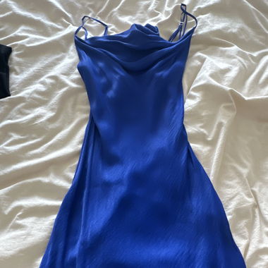 Blaues Kleid