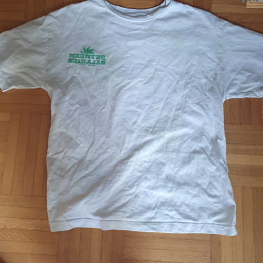 T-shirt (taille 140)
