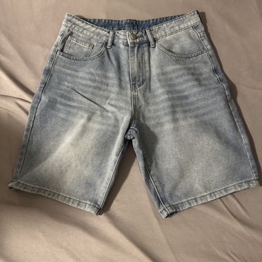 Short en jean clair