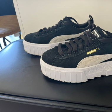Puma Leather Sneakers