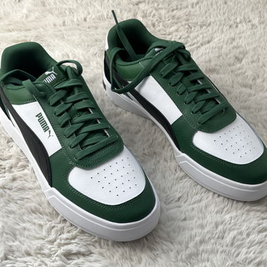 Baskets Puma vertes et blanches