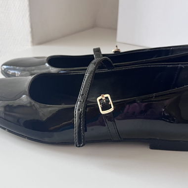Ballerine nere in vernice