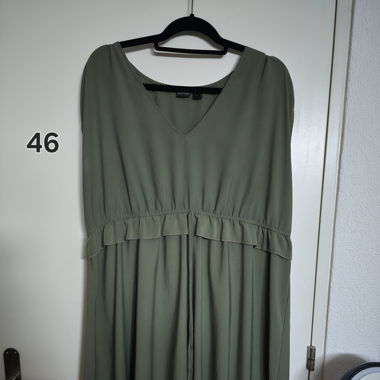 Robe légère kaki