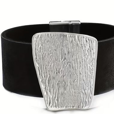Armband aus Kunstleder und Metall