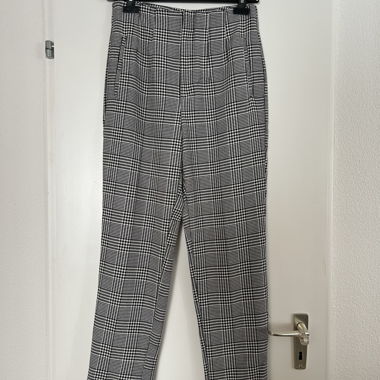 High-waisted Prince of Wales trousers