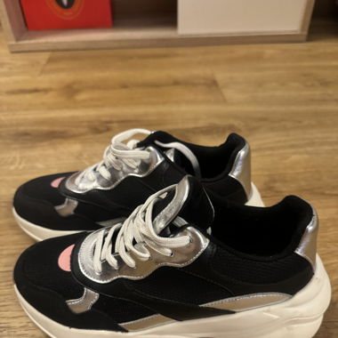 Aldo Sneakers