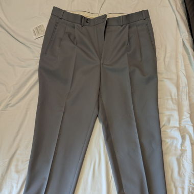Pantalon habillé PKZ of Switzerland neuf T.56 gris