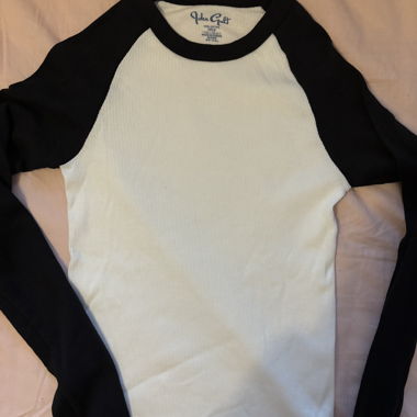 Brandy Melville Longsleeve