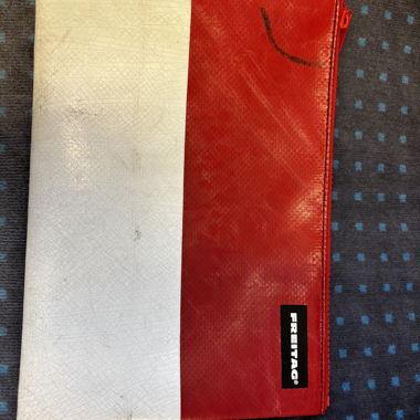 Freitag document bag red-white