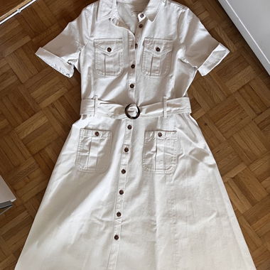 Abito beige/crema Suzanne