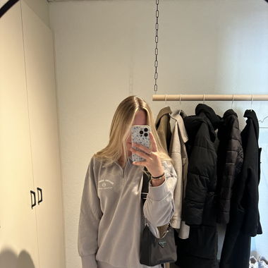 Pullover Over Size 🌚