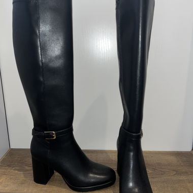 Kniestiefel