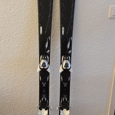 Skis Atomic femme