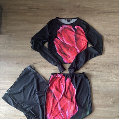 tulip two-piece set
