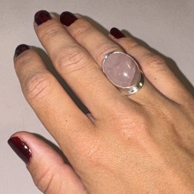 Bague en argent avec quartz rose du Mexique