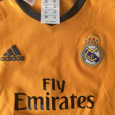 Adidas T-shirt