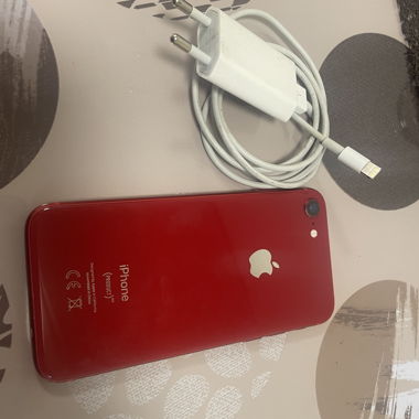 iPhone 8