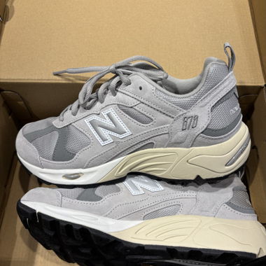 New balance neuve taille 38