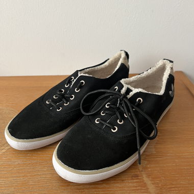 Adidas Sneakers