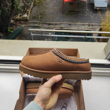 UGG Tasman Slipper Chestnut EU 40