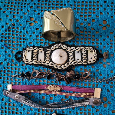 Lot des bracelets (7)