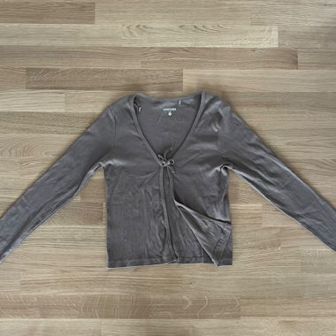 Brown/Gray long-sleeve cardigan