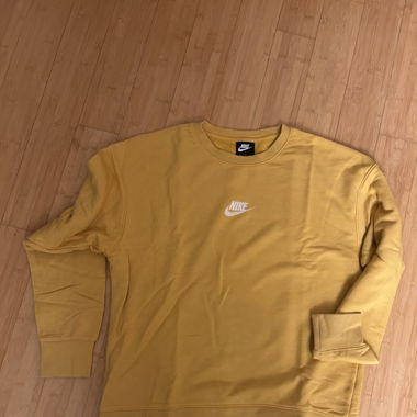 Nike sweater