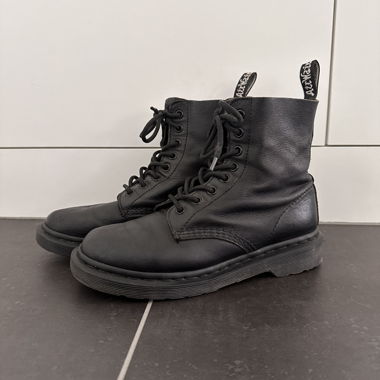 Dr. Martens Pascal Mono black 38