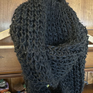 Black Knit Loop Scarf