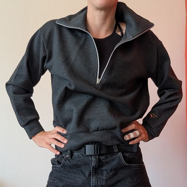 Sam Friday grey Verbier sweatshirt