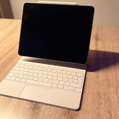 IPad Air 13 256GB Apple Pencil Pro Magic Keyboard