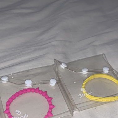 Stroili bracelets