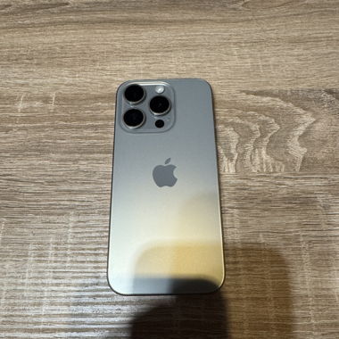 iPhone 15 Pro 