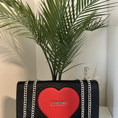 Moschino