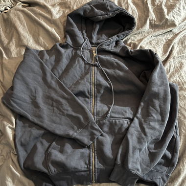 brandy melville - zip hoodie