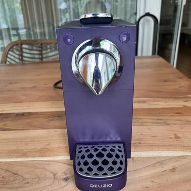 Macchina da caffè Delizio con capsule di caffè gratuite