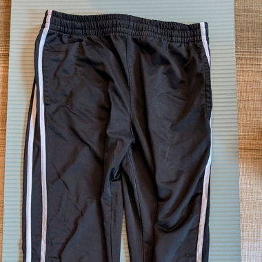 Pantaloni da jogging baggy con righe