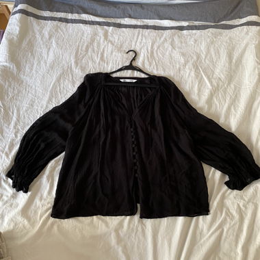 Schwarze Bluse